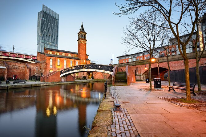 Fascinating Manchester - Walking Tour - Experiencing Manchesters Vibrant Nightlife Culture