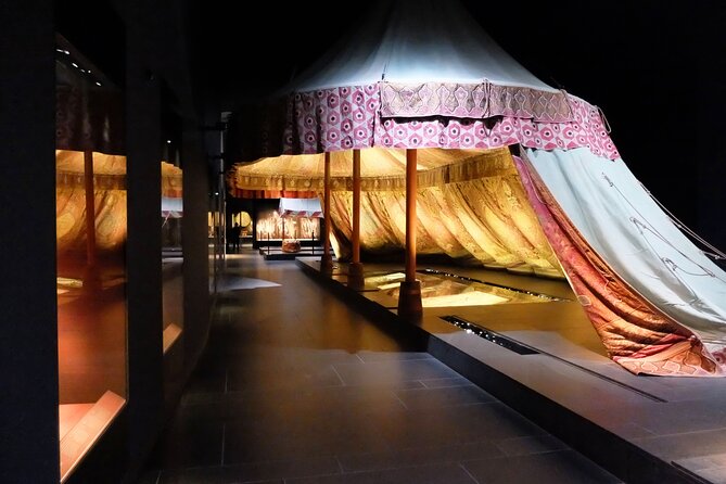 Fashioned for a King: Tour of Dresdens Royal Palace and Historic City Centre. - Exploring Dresdens Royal Palace