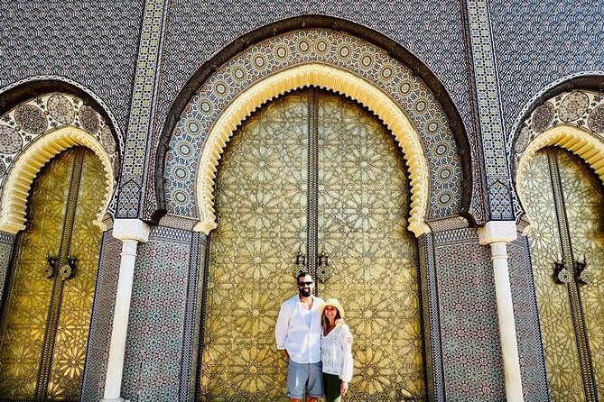FEZ Cultural and Artisanal Full Day - Private Tour Medina - Taking in Local Culture