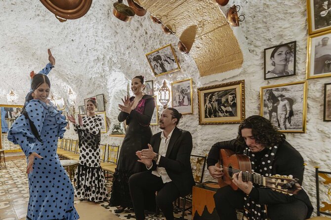 Flamenco Show in Cueva Los Amayas - Cultural Immersion and Ambiance