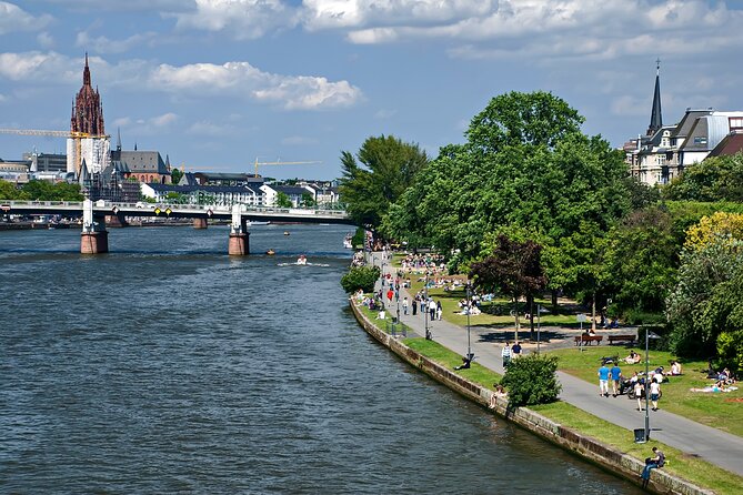 Frankfurt Scavenger Hunt and Highlights Self-Guided Tour - Customer Feedback