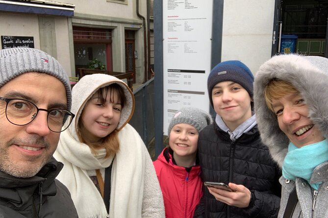 Fribourg Scavenger Hunt and Sights Self-Guided Tour - Flexible Tour for Groups and Families