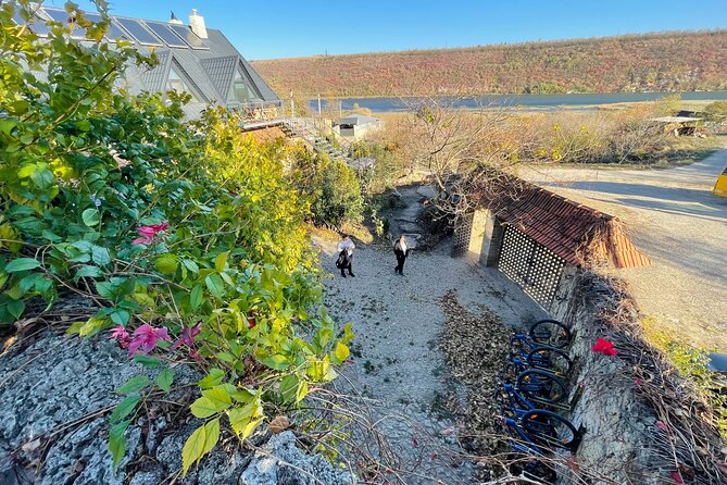 Full-Day Hiking Trip to Tipova Cave Monastery and Lalova Village - Reviews and Testimonials