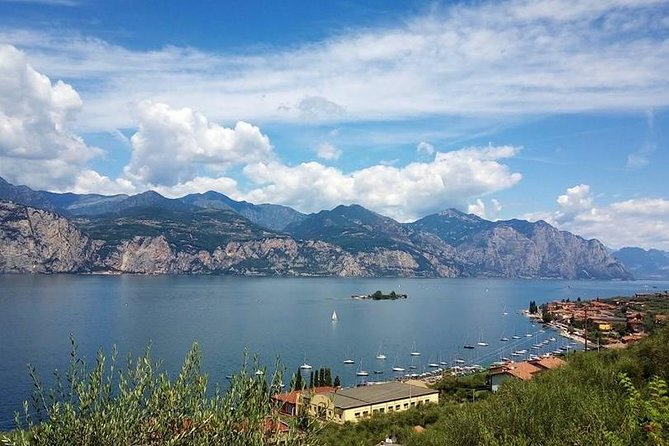 Full-Day Lake Garda and Desenzano Del Garda From Milan - Small Group Tour - Delightful Lunch and Gelato Tasting
