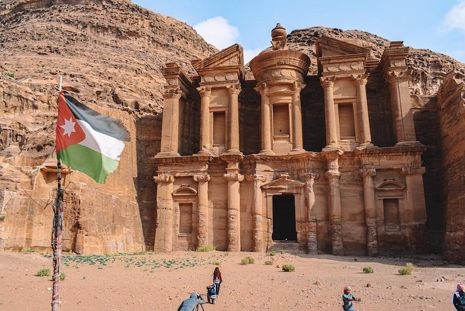 Full Day Petra & Wadi Rum 01 Hour Stop in Dead Sea From Amman - Petra Exploration