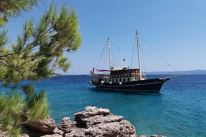 Full Day Swimming and Snorkeling Tour With Lunch in Split - Expectations for the Tour