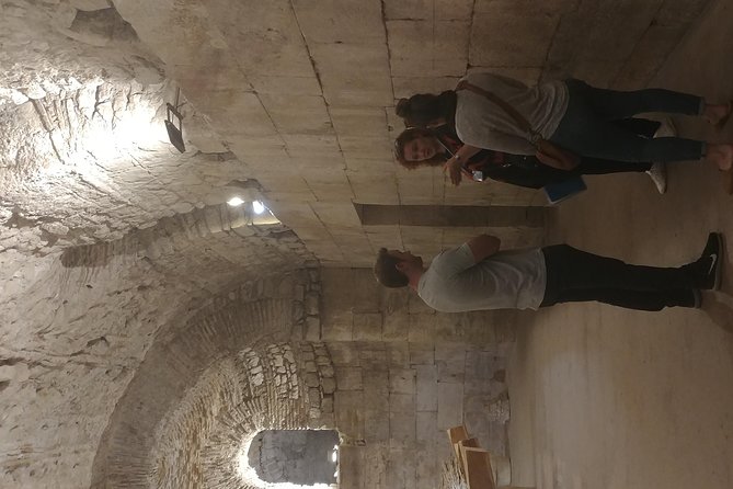 Game of Thrones -A Dragon Is Not a Slave Tour - Immersive Activities