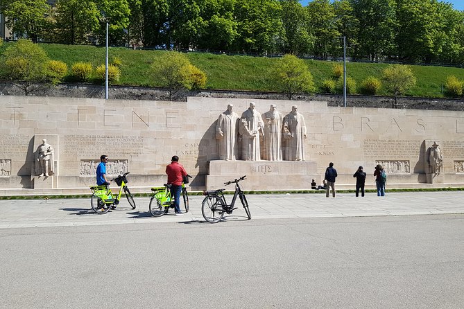 Geneva By E Bike United Nations Old Town Lake Fountain-Chocolate - Exploring Genevas Landmarks