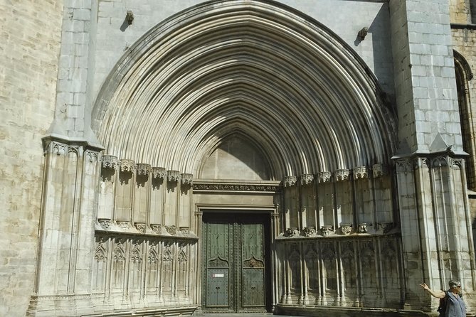 Girona and Besalu, Jewish History Tour Small Group From Girona - Tour Inclusions and Convenience