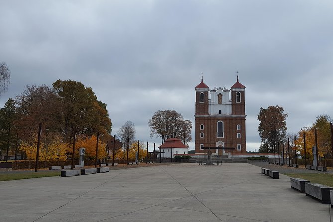 Go on a Pilgrimage From Riga - Visit Siluva and Hill of Crosses! - Accessibility and Accommodations