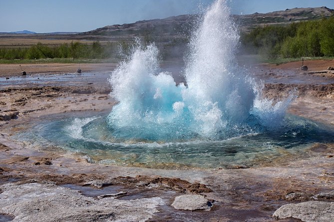 Golden Circle and the Secret Lagoon Private Tour From Reykjavik - Taking in the Secret Lagoon