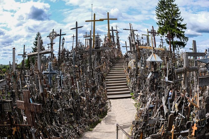 Group Tour: Hill of Crosses, Rundale Palace & Bauska Castle - Visiting the Hill of Crosses