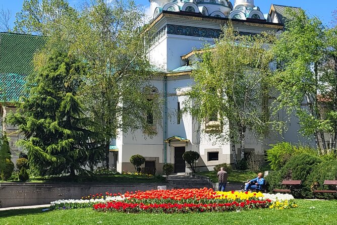 Half-Day Sofia Evening Walking Tour With Vegetarian Dinner - Vegetarian Dinner Experience