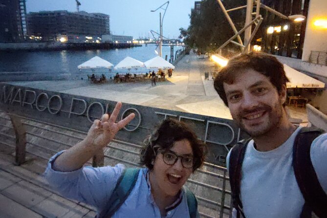 Hamburg Waterfront: Pirate Cook Exploration Game and Tour - Uncovering Hidden Pirate Treasures
