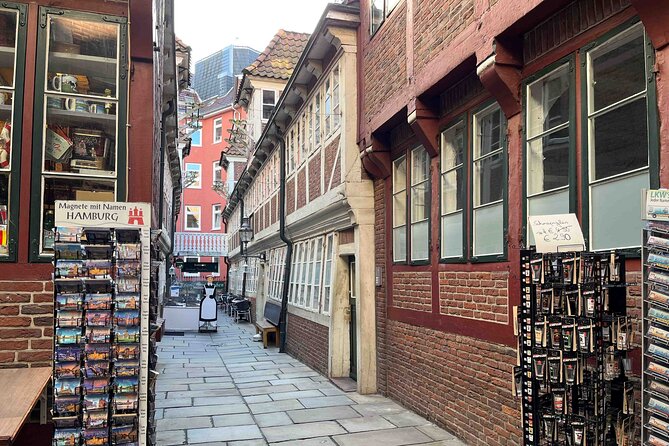 Hamburgs Historical Highlights: A Self-Guided Audio Tour - Captivating Chilehaus Building