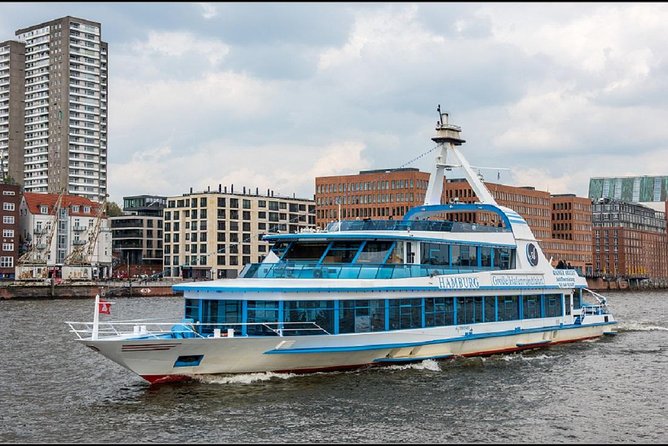Harbor Cruise on the Beautiful Elbe - Comfortable Seating and Refreshments