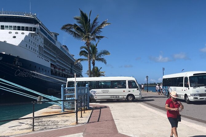Harbour Nights Festival Roundtrip Transfer - Drop-off and Return
