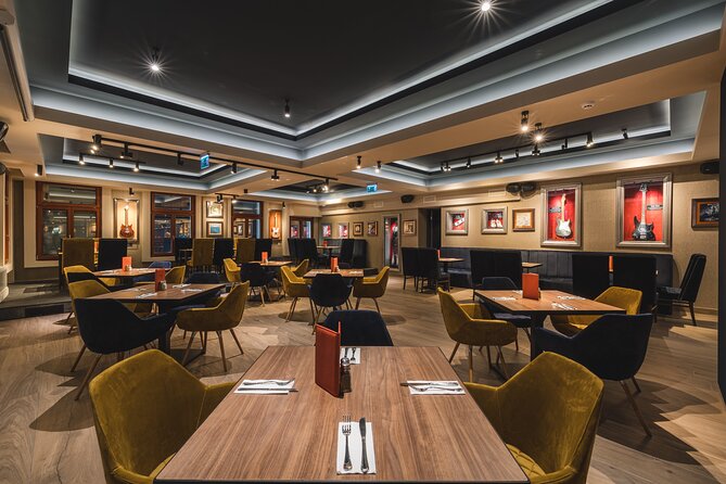 Hard Rock Cafe Podgorica With Set Lunch or Dinner - Atmosphere and Ambiance