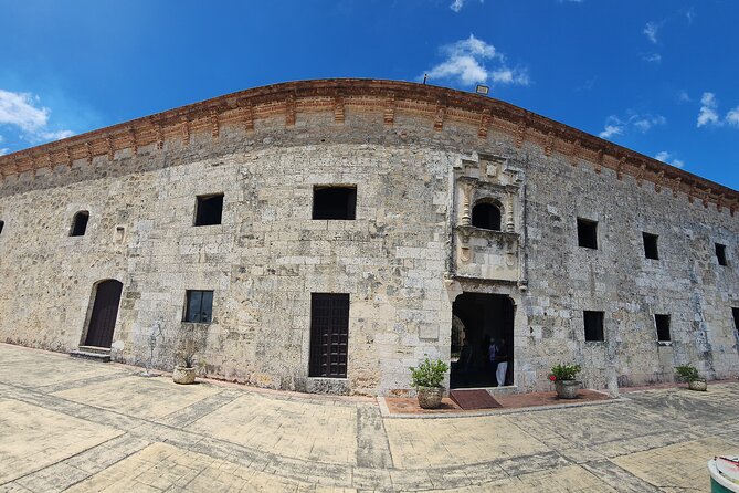 Historical Tour in the Colonial City of Santo Domingo - Booking Information