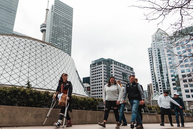 Hollywood North Experience Tour In Toronto - Getting to the Meeting Point