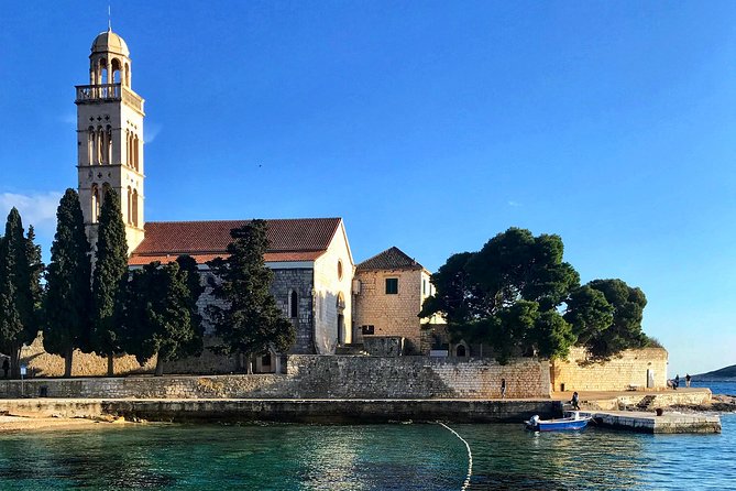 Hvar City Walking Tour - Knowledgeable and Accommodating Guides