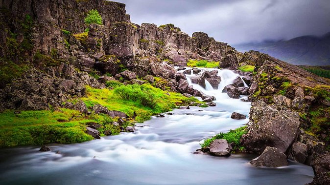 Iceland Stopover: The Golden Circle Tour - Guided Tour Experience