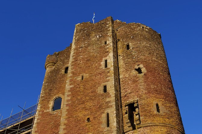 Jamie Fraser Outlander Tour to Lallybroch From Edinburgh - Visiting Castle Leoch