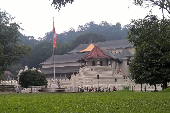Kandy & Nuwara Eliya 2 Day Privet Tour - Pricing Details