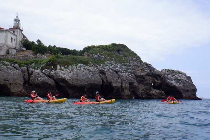 Kayak Excursion Through the Bay of Santander. - Safety Measures and Guidelines
