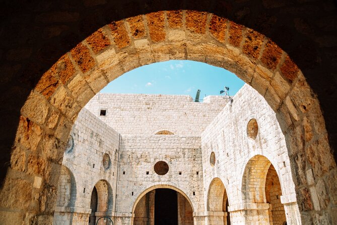 Kings and Dragons: A Game of Thrones Private Tour in Dubrovnik - Expectations and Tour Requirements