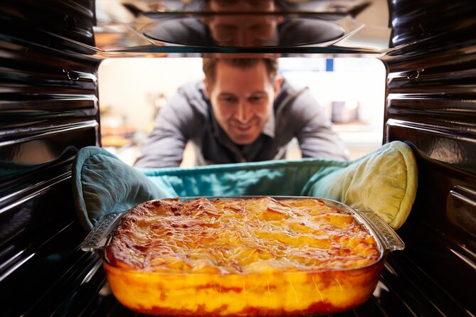 Lasagna Cooking Class With Lunch and Perugia Guided Tour - Meeting Point and Start/End Times
