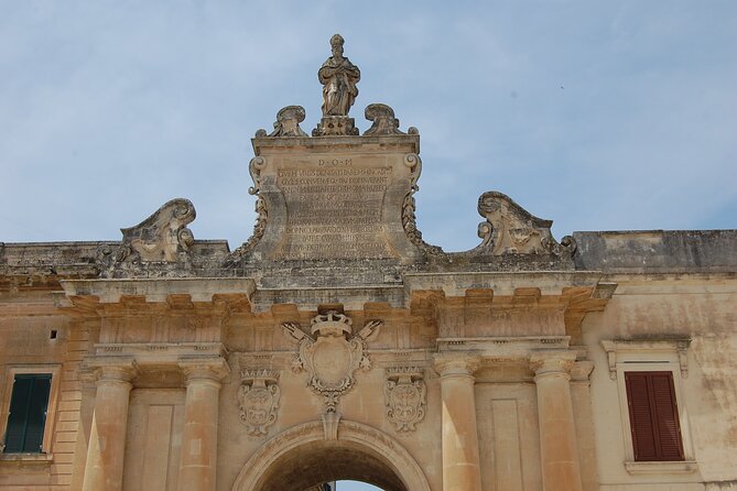 Lecce History and Street Food Tasting Private Tour - Knowledgeable Guides