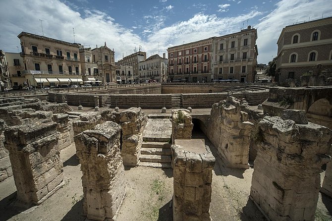 Lecce Walking Tour - Tour Accessibility and Transportation
