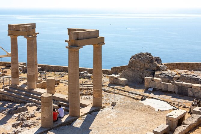 Lindos Acropolis & Rhodes Old Town Highlights Tour - Exploring Lindos Acropolis