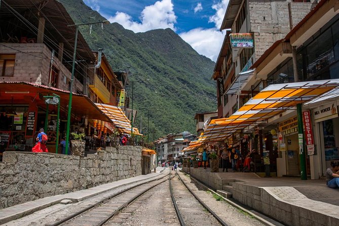 Machu Picchu and Huayna Picchu by Train (2 Days) - Preparing for the Trek