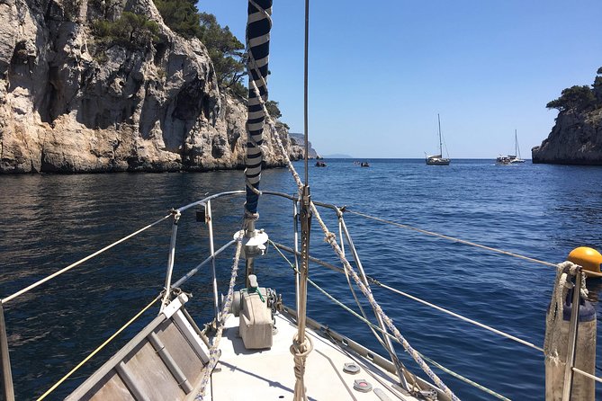 Marseille, the Sea Beauty at the Mercy of the Wind - Customer Service and Feedback Responsiveness