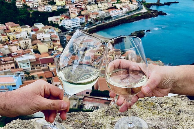 Medieval Village Walking Tour With Aperitif in Castelsardo - Aperitif and Local Flavors