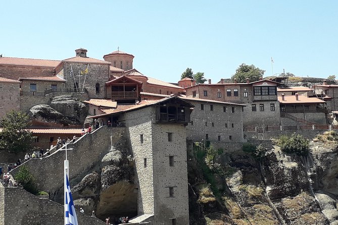 Meteora Private Tour From Corfu - Exploring Meteora