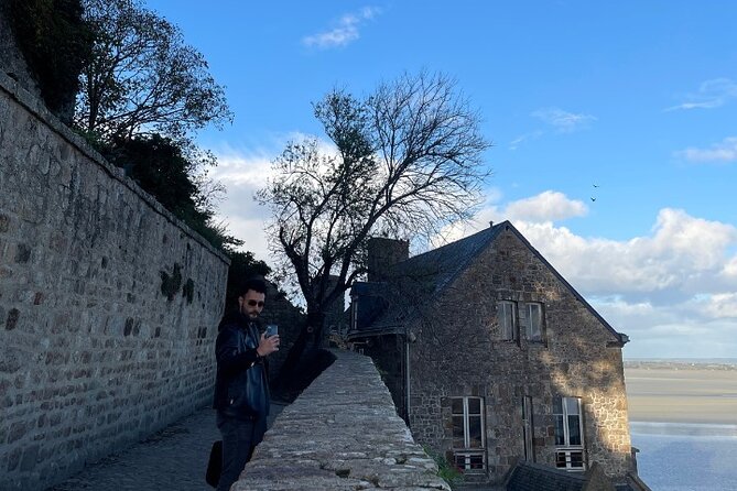 Mont St Michel and Abbey Visit Small Group With Cider Tasting - Small Group Tour Details
