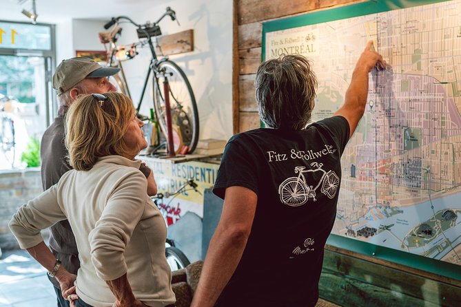 Montreal Highlights Bike Tour: Downtown, Old Montreal, Waterfront - Accessibility and Group Size
