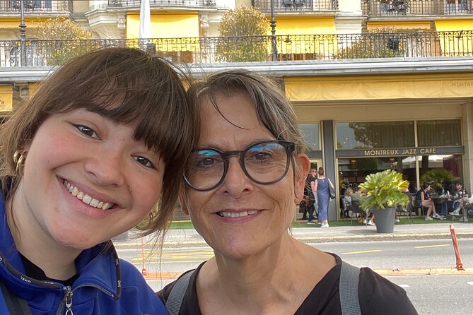 Montreux Scavenger Hunt and Sights Self-Guided Tour - Accessing Landmark Descriptions and Information