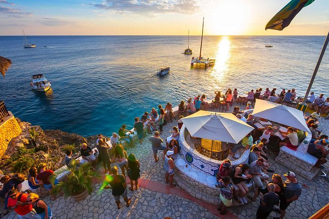 Negril Beach Experience & Ricks Cafe From Negril - Cliff Diving Option