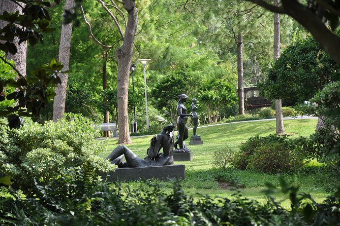 New Orleans: City Park Exploration Game and Tour - Host Response and Support