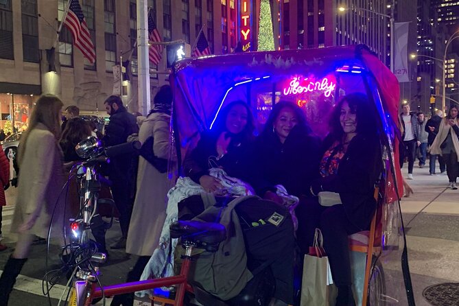 New York City: Guided Magical Christmas Lights Tour on a Pedicab - Cancellation Policy