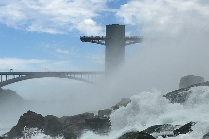 Niagara at a Glance Tour With Maid of the Mist Boat Cruise - Comfortable Transportation