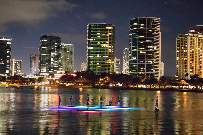 Night SUP Yoga in Honolulu, Hawaii - Breathtaking Atmosphere and Starry Nights