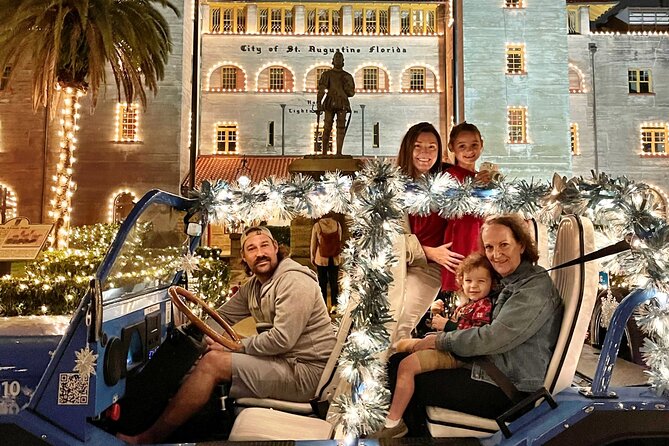 Nights of Lights - Private Christmas Car Photo Tour 4-6 People - Customer Reviews and Ratings
