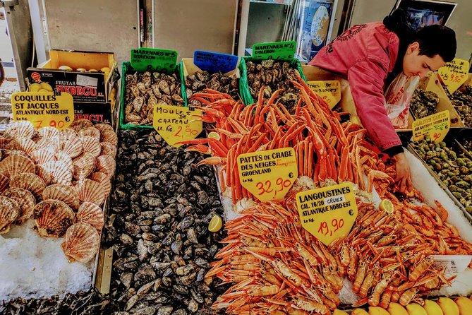 Noailles: a Mixed Neighborhood and Its Exotic Market - Participant Reviews and Ratings