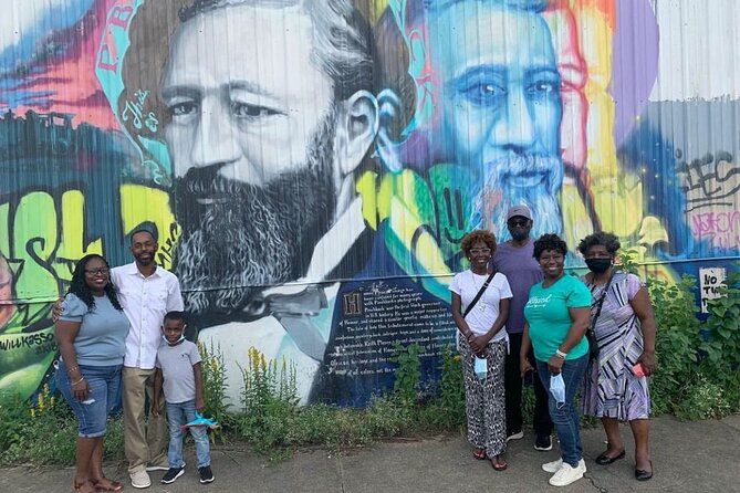 Nola Culture City / Music & Celebrities Combo Tour With Bar Stop - Visits to Celebrities Homes