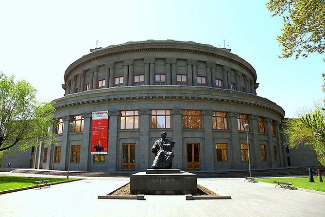 Observing City Tour in Yerevan - Accessibility and Tour Suitability